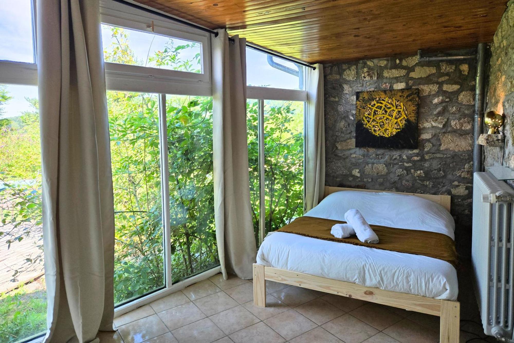Villa de luxe, nichée dans les montagnes Lavoine Exterior foto